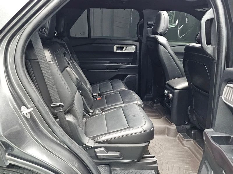 Ford Explorer 2.3 Automatic, снимка 11 - Автомобили и джипове - 55813280