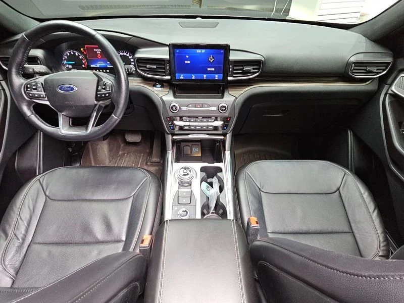 Ford Explorer 2.3 Automatic, снимка 7 - Автомобили и джипове - 55813280