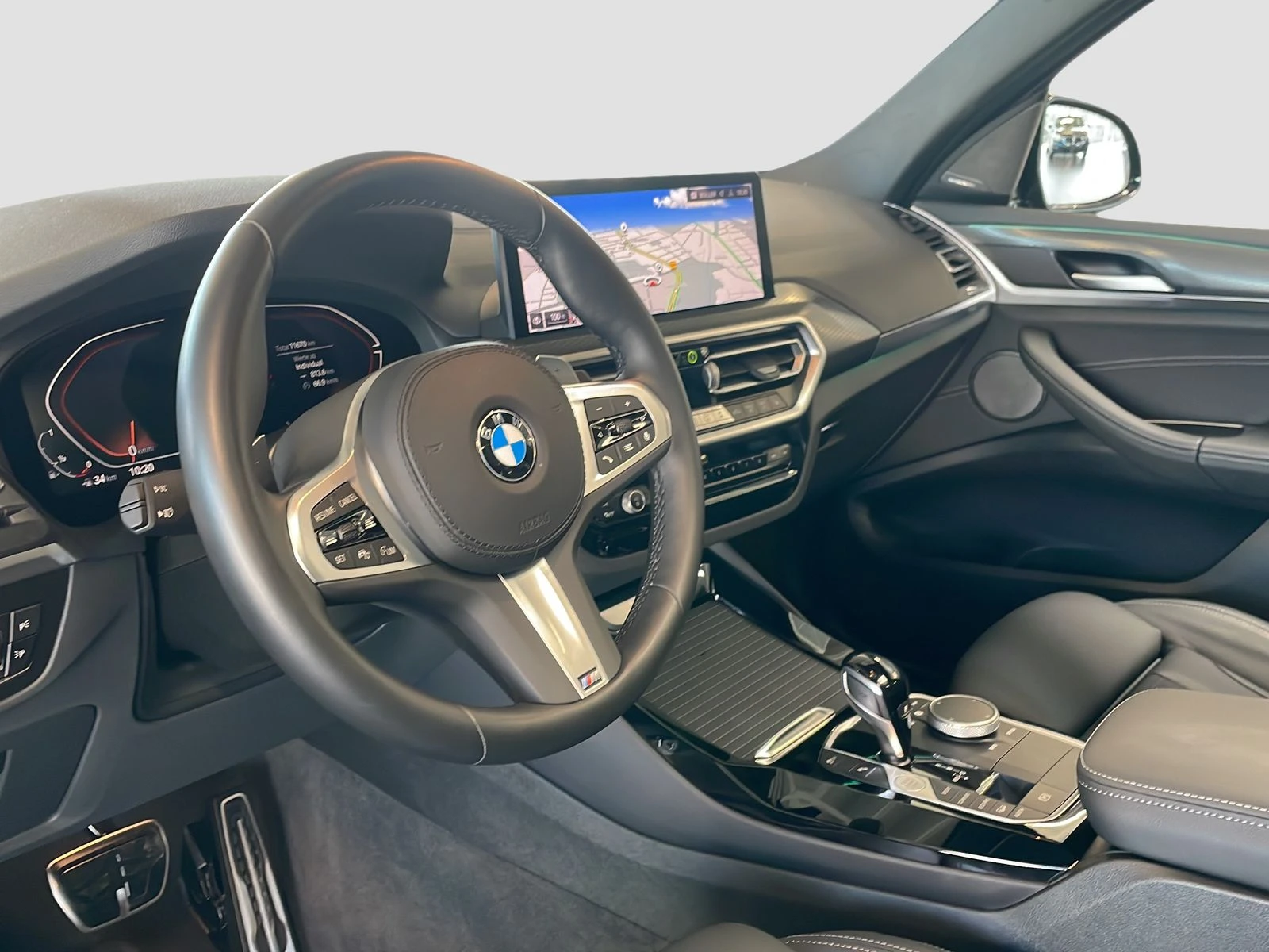 BMW X3 30i xDrive = M-Sport= Shadow Line Гаранция - изображение 8