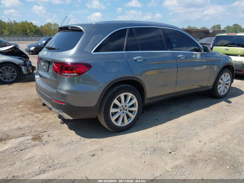 Mercedes-Benz GLC 300 2021 MERCEDES-BENZ GLC 300 4MATIC SUV - изображение 8