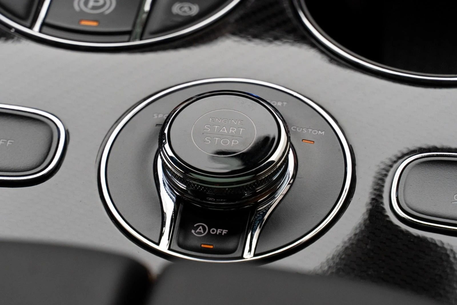 Bentley Bentayga S V8/CARBON/BLACKLINE/B&O/PANO/HEAD UP/ | Mobile.bg � ����������� 12