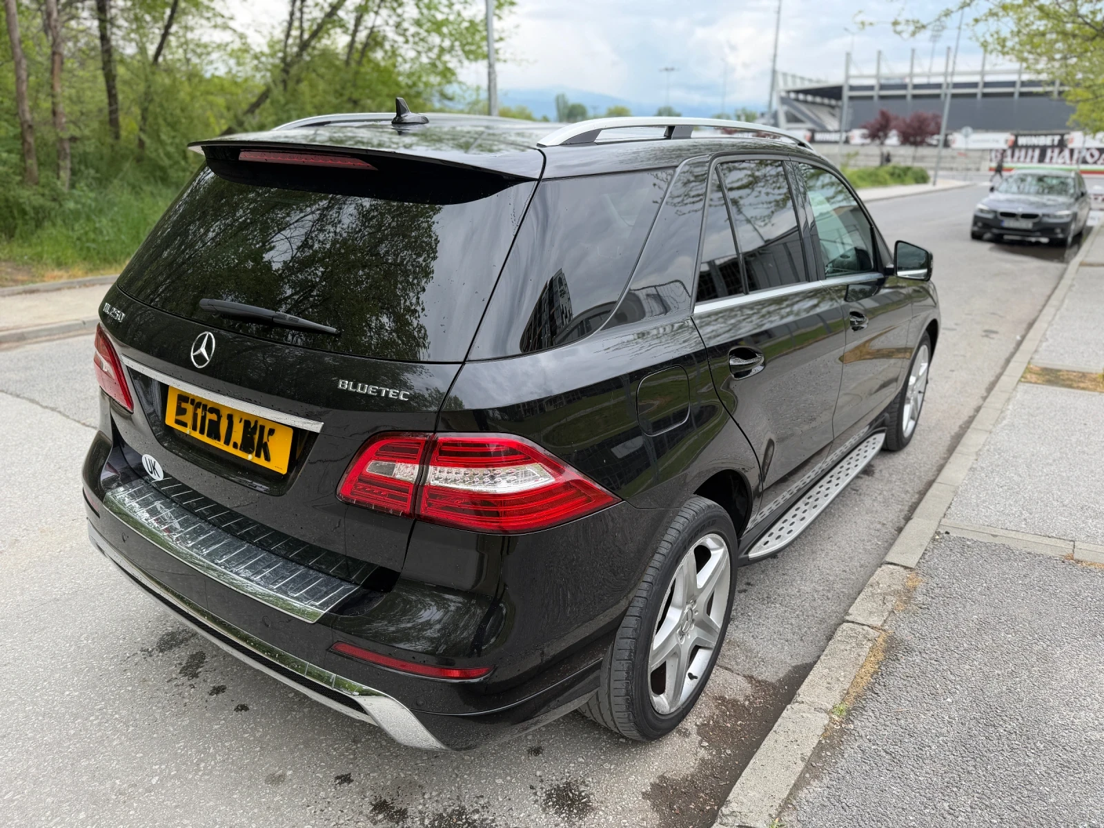 Mercedes-Benz ML 250 2.2 BlueTEC / CarPlay / , снимка 8 - Автомобили и джипове - 54395053