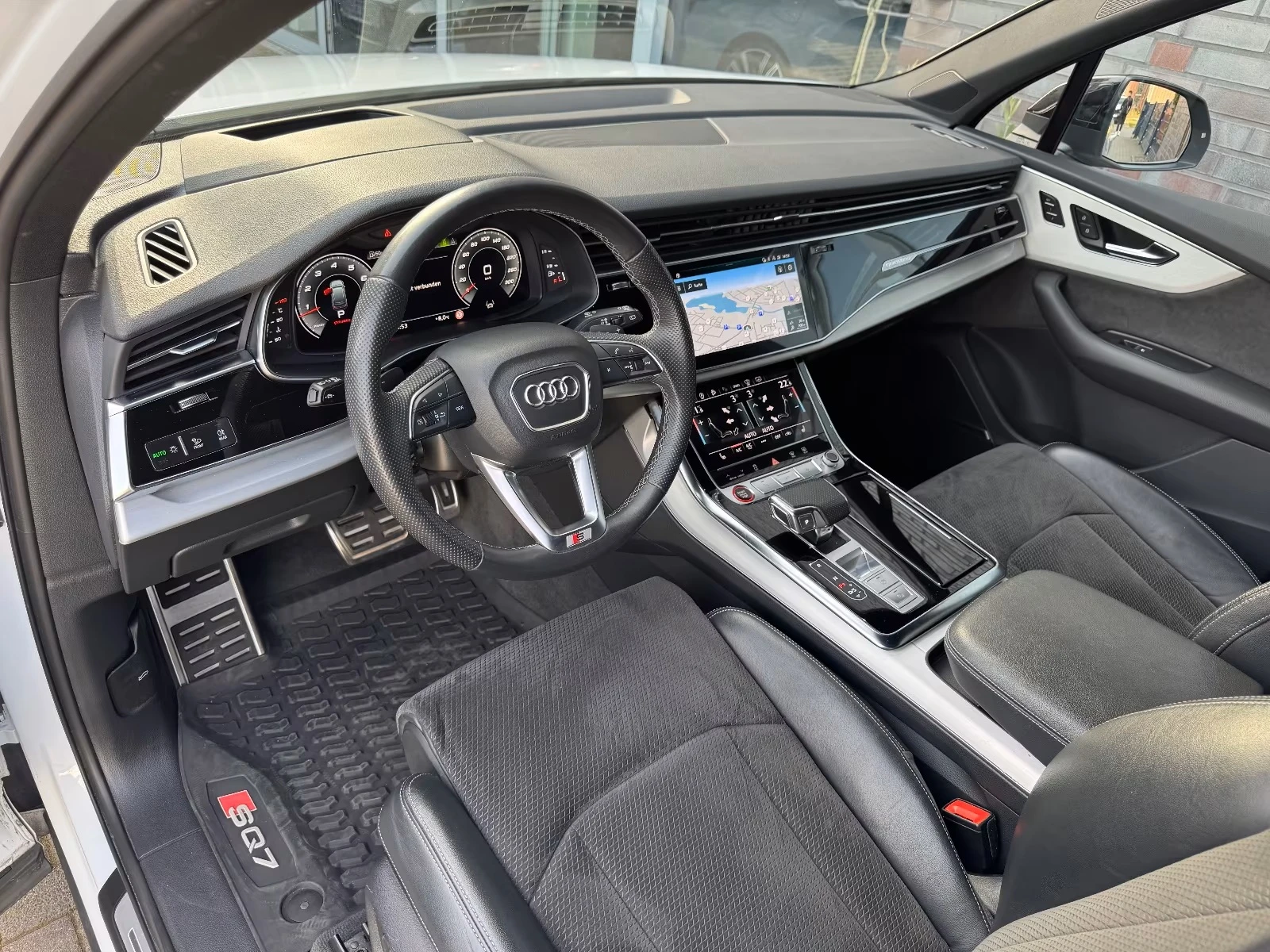 Audi SQ7  4.0 TFSI V8 QUATTRO, снимка 9 - Автомобили и джипове - 54590028