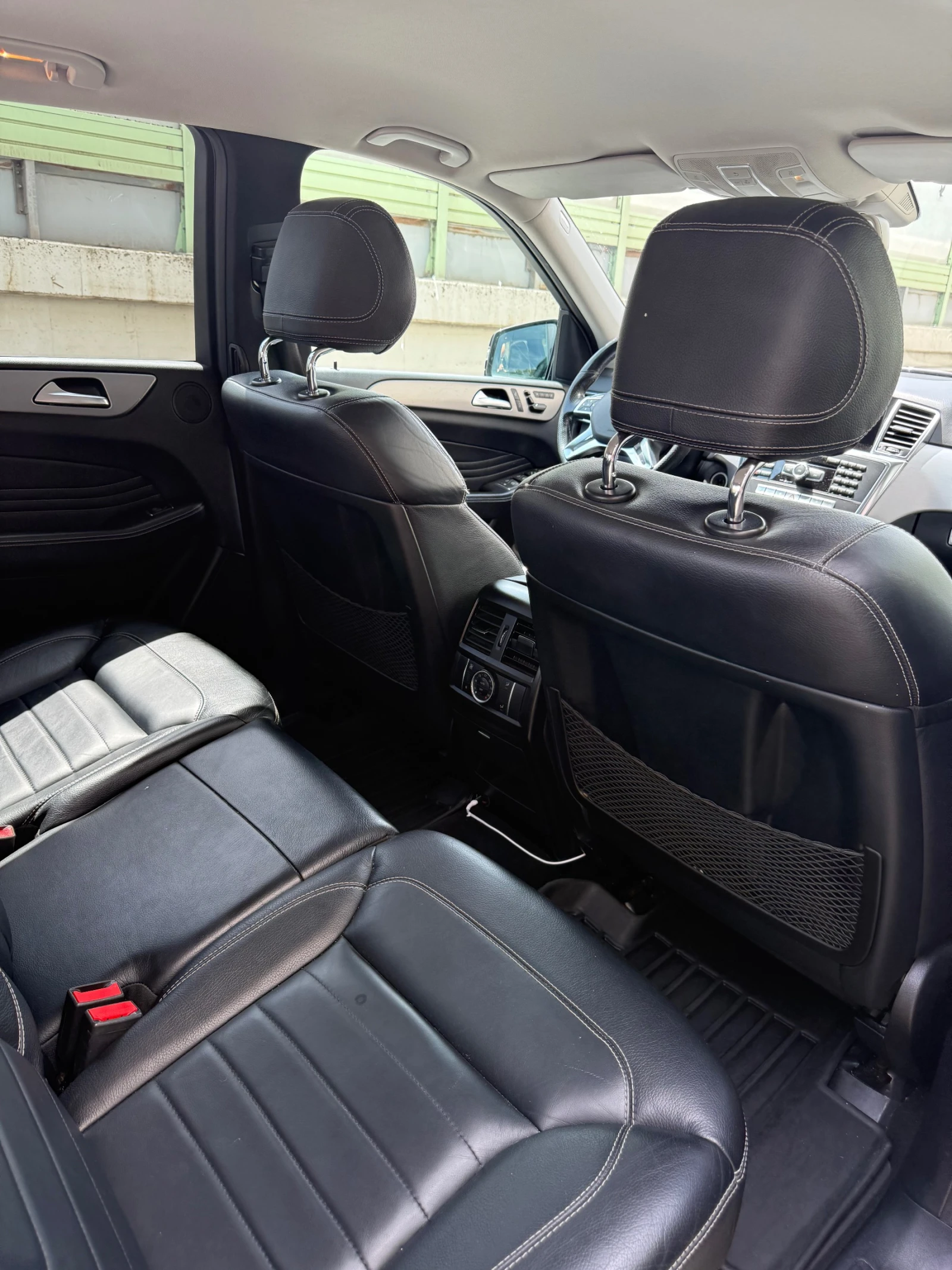 Mercedes-Benz ML 350, снимка 10 - Автомобили и джипове - 54604405