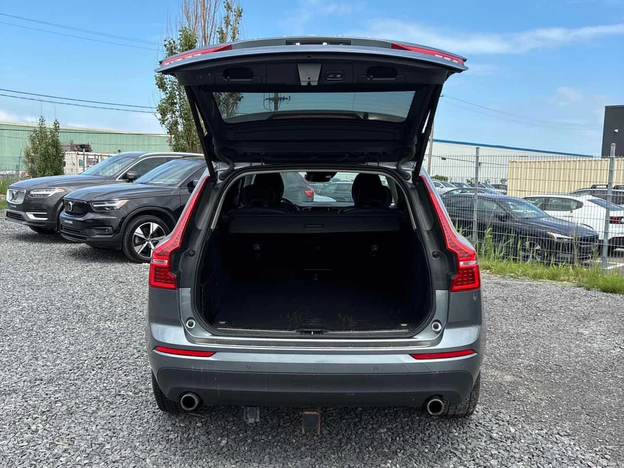 Volvo XC60 Momentum/КЛИП НА МОТОРА/ПРЕДСТАВИТЕЛСТВО НА VOLVO, снимка 13 - Автомобили и джипове - 54913493