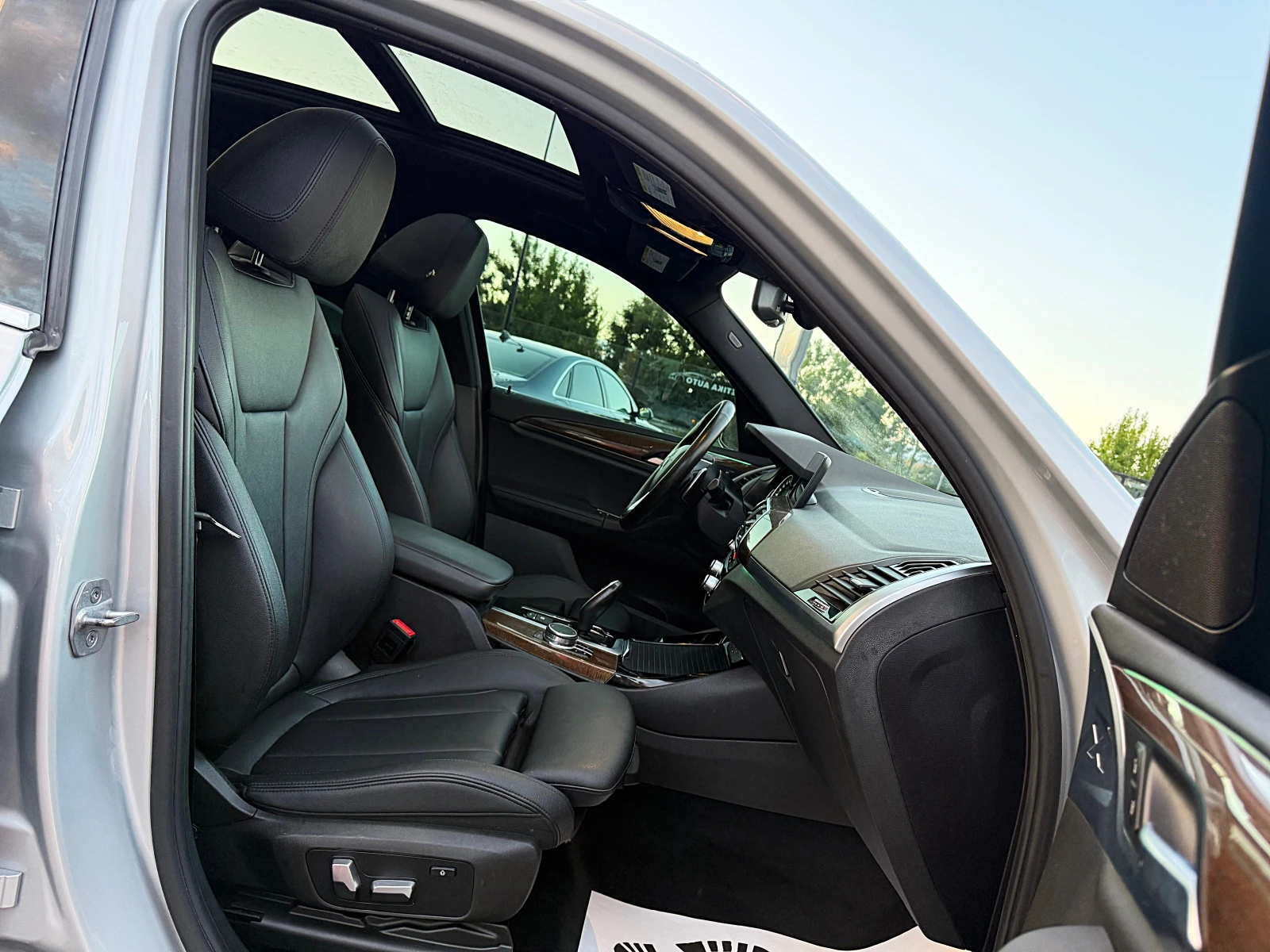 BMW X3 PANORAMA-SPORT-LED-BIXENON-KAMERA-FULL, снимка 12 - Автомобили и джипове - 54923060