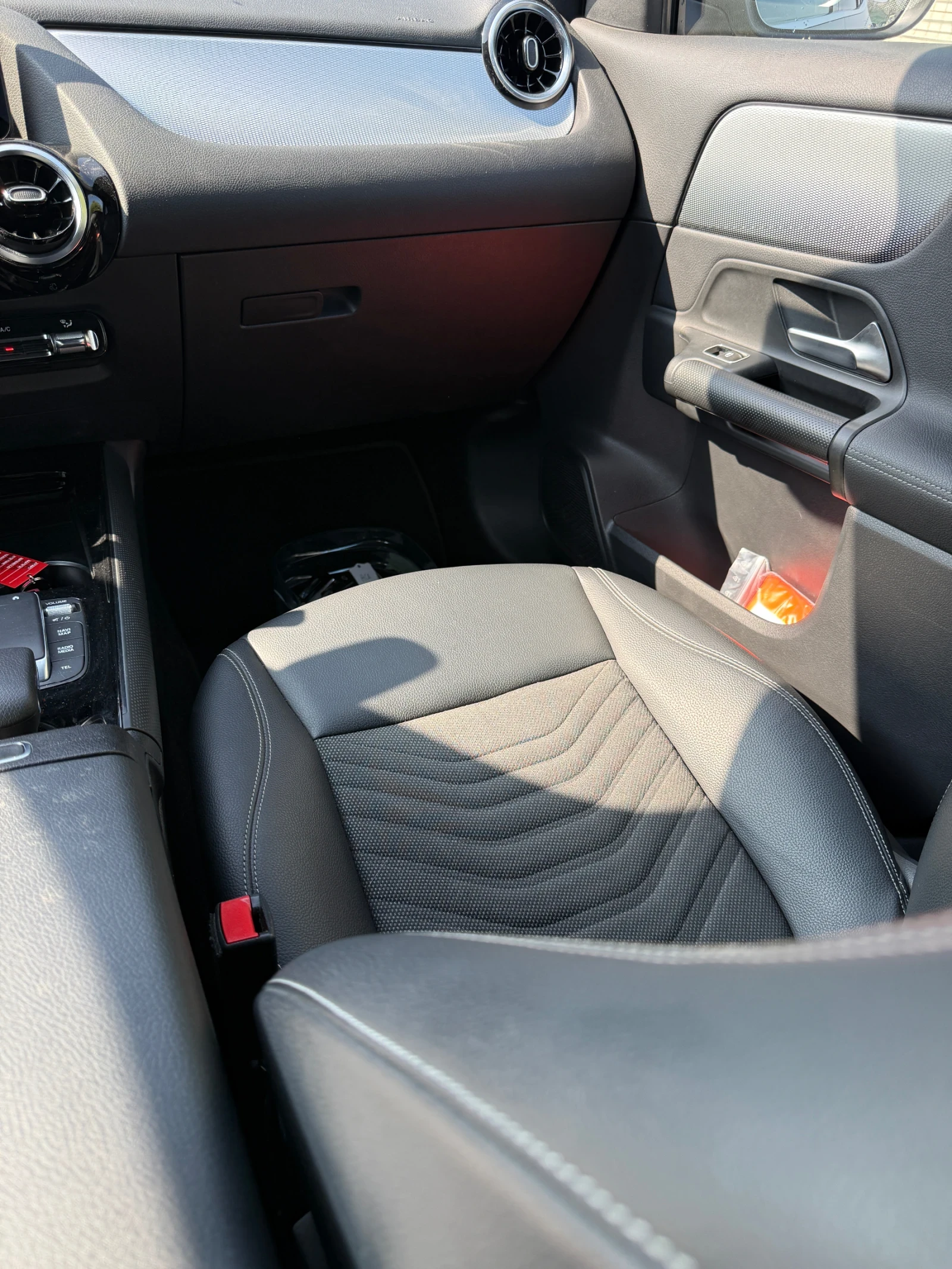 Mercedes-Benz GLA 200 GLA 200d 150 �.�. Full led | Mobile.bg � ����������� 15
