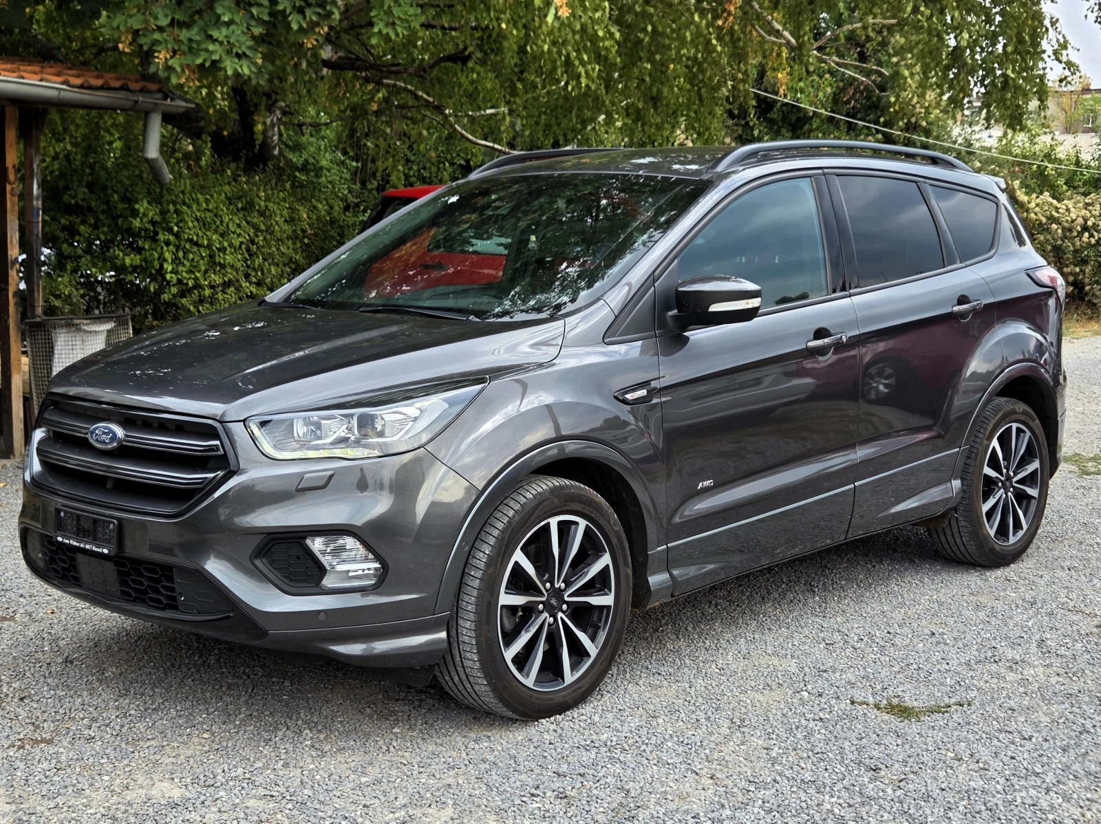 Ford Kuga ST 2.0D 4x4 180hp TITANIUM/DSTR/KEYLESS/NAVI, снимка 2 - Автомобили и джипове - 56205123