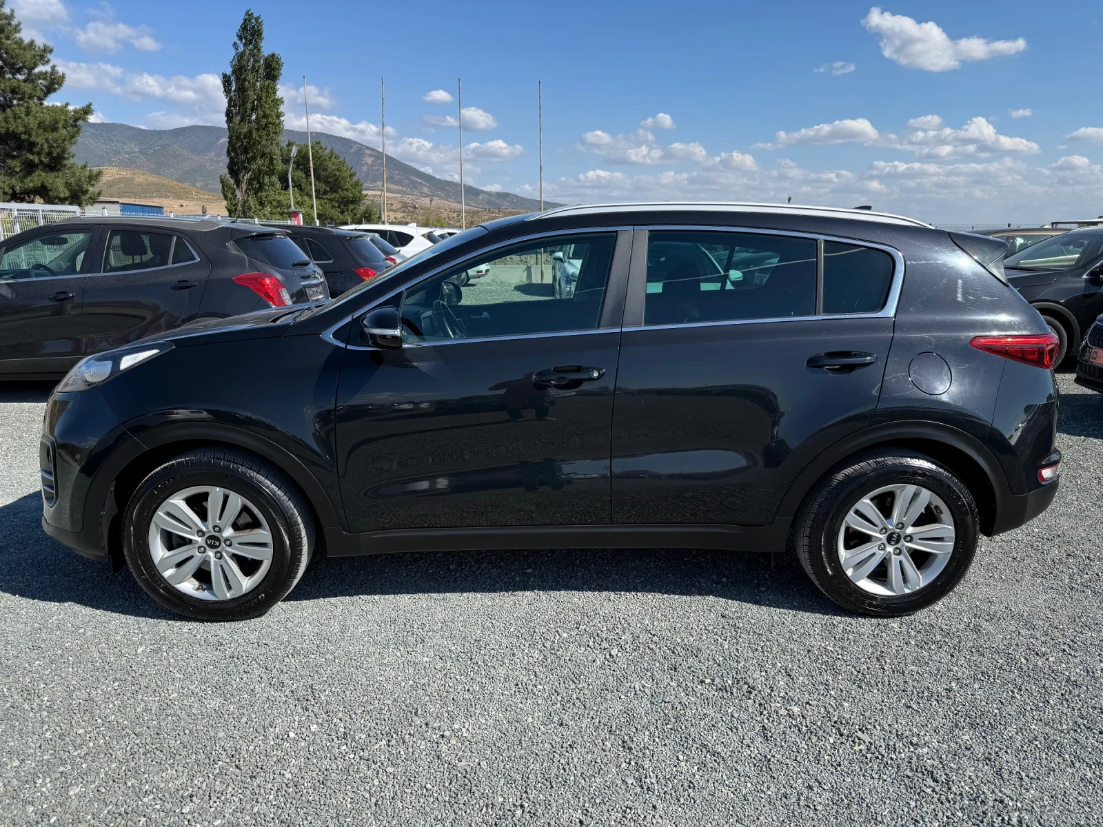 Kia Sportage (KATO НОВА), снимка 10 - Автомобили и джипове - 56336734