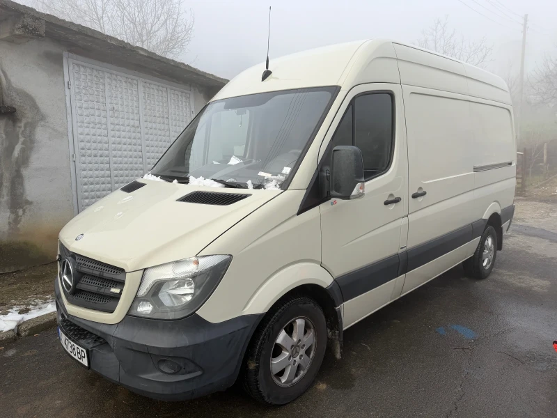 Mercedes-Benz Sprinter 319