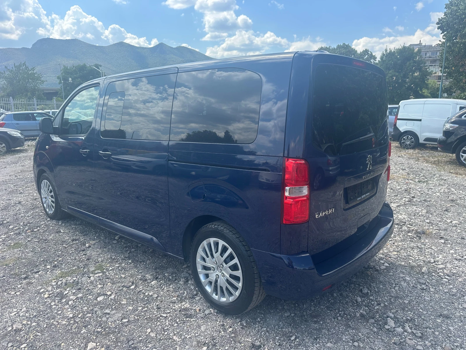 Peugeot Expert 1.5HDI 120kc FACE 8mesta - изображение 5