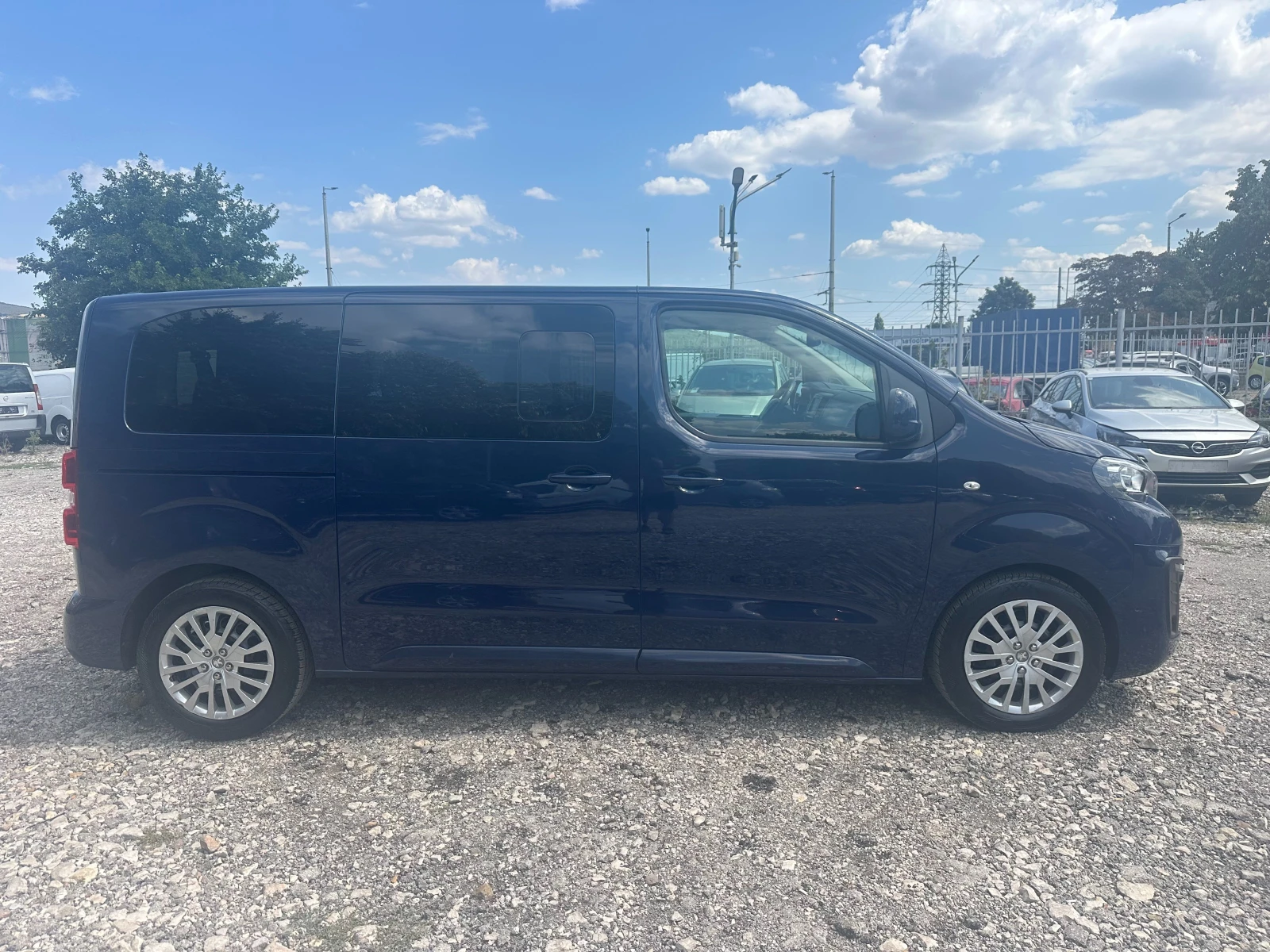 Peugeot Expert 1.5HDI 120kc FACE 8mesta - изображение 2