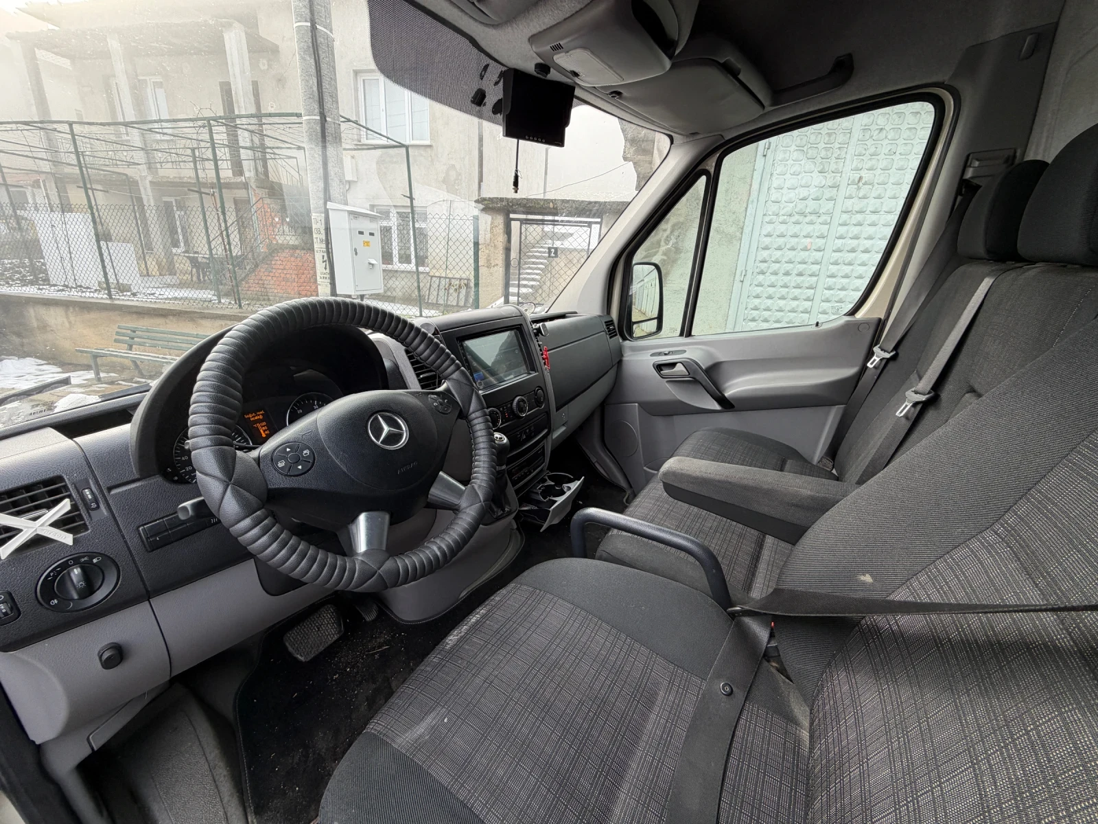 Mercedes-Benz Sprinter 319  - изображение 6