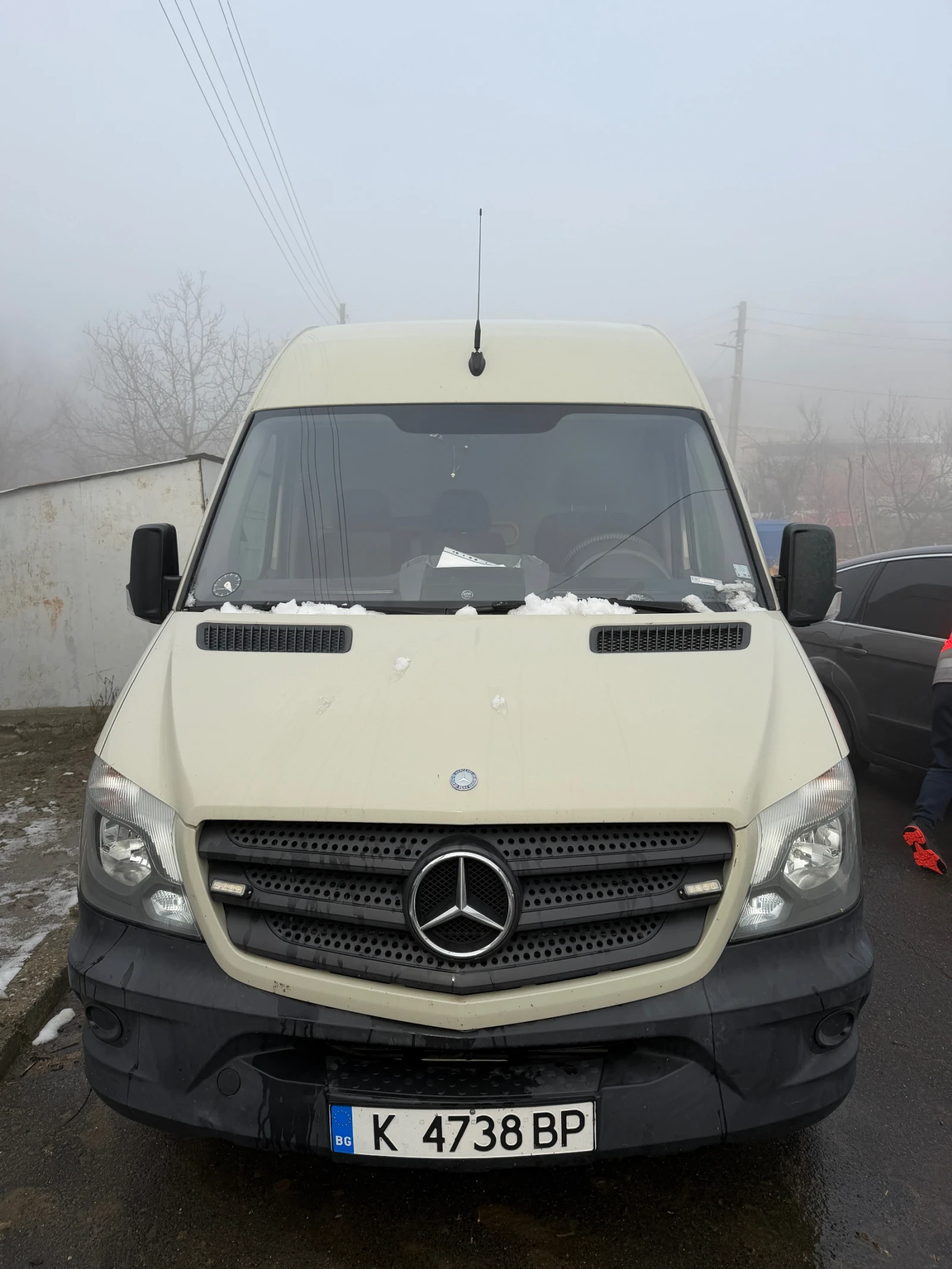 Mercedes-Benz Sprinter 319  - изображение 2