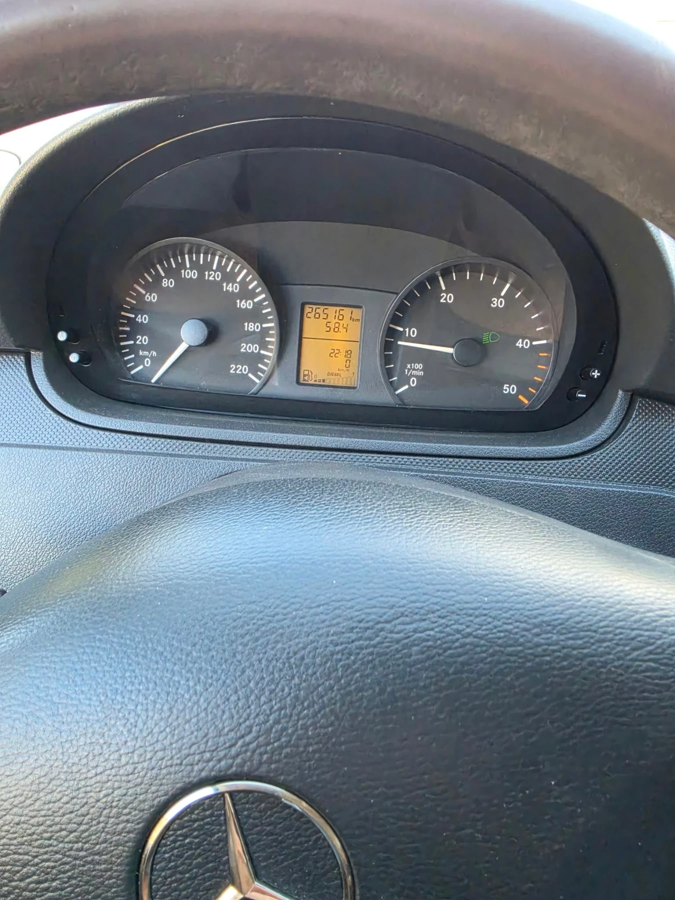 Mercedes-Benz Vito хладилен бус, снимка 13 - Бусове и автобуси - 56215025