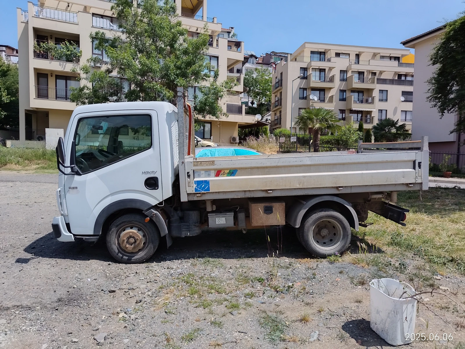 Renault Maxity Самосвал - изображение 3