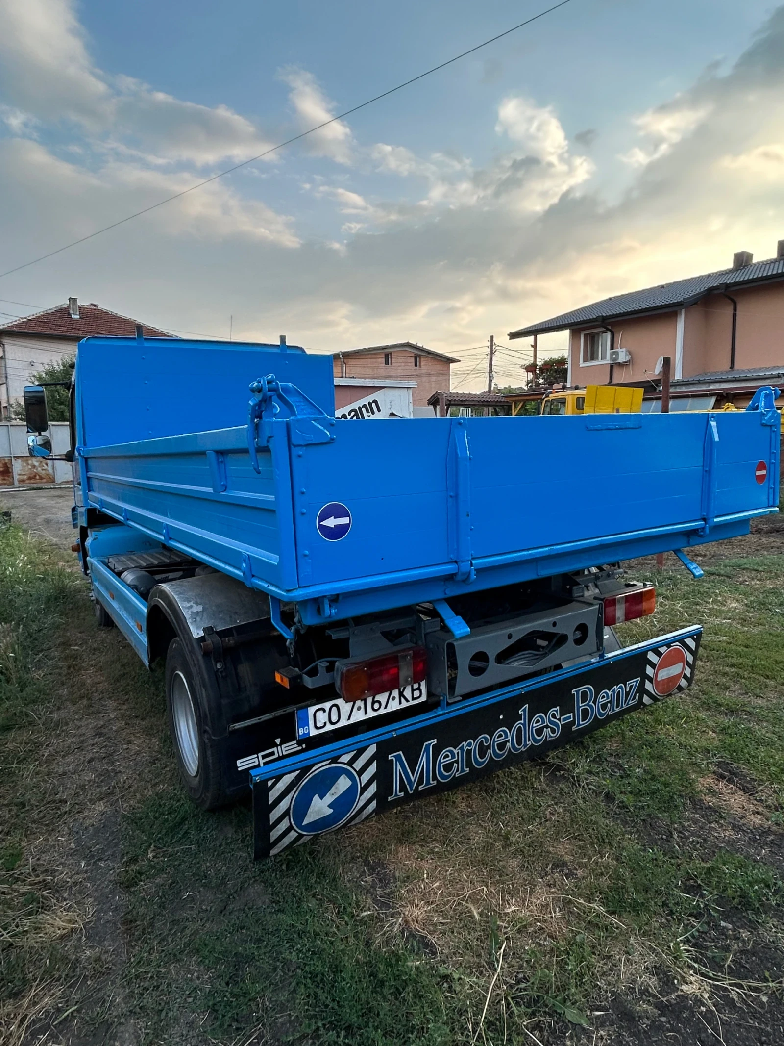 Mercedes-Benz Atego Тристранен самосвал MILER KIPER 4метра, снимка 7 - Камиони - 55774385