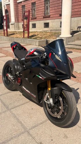 Ducati Panigale V4S, снимка 6