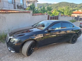 Mercedes-Benz E 200, снимка 1