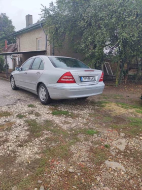 Mercedes-Benz C 180, снимка 4