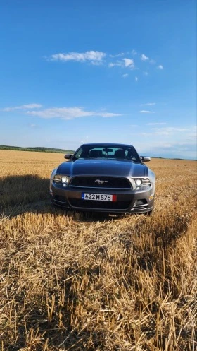 Обява за продажба на Ford Mustang V6 Ръчка 55К КМ! ~42 900 лв. - изображение 1