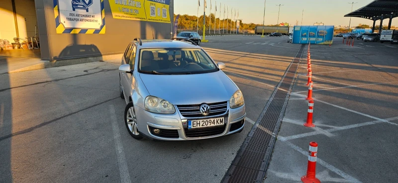 VW Golf Variant, снимка 1 - Автомобили и джипове - 47669699