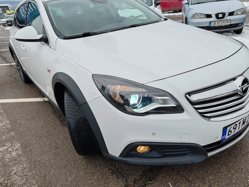 Opel Insignia 2.0 CDTI 4X4 163h, снимка 7 - Автомобили и джипове - 48679411