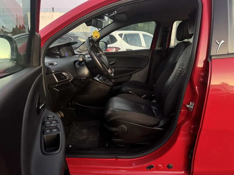 Lancia Ypsilon 0.9i  turbo, снимка 12 - Автомобили и джипове - 48890690