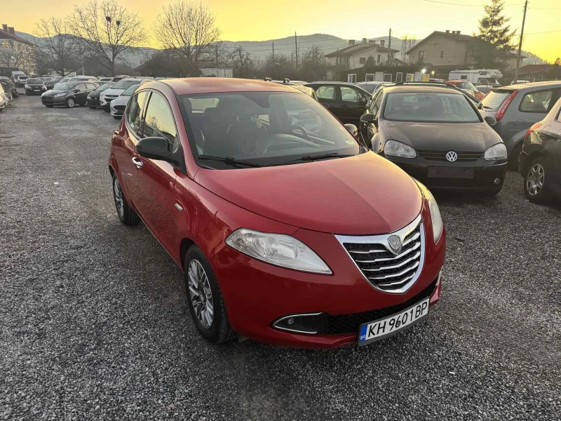 Lancia Ypsilon 0.9i  turbo, снимка 2 - Автомобили и джипове - 48890690