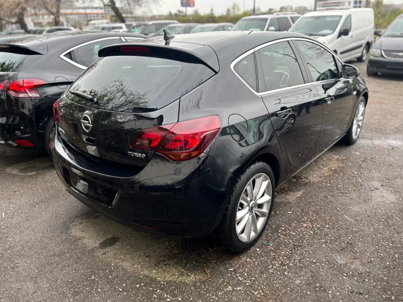 Opel Astra 1.6T, снимка 3 - Автомобили и джипове - 49894340