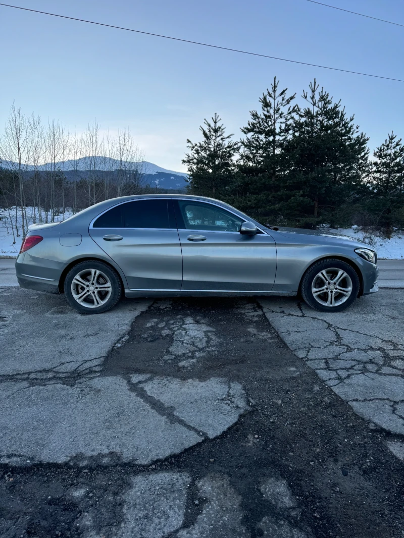 Mercedes-Benz C 220 1.70 к.с. ПЕРФЕКТНА, снимка 4 - Автомобили и джипове - 52631360