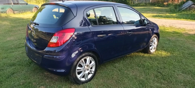 Opel Corsa 1.2 кожен салон 91000, снимка 5 - Автомобили и джипове - 52396529