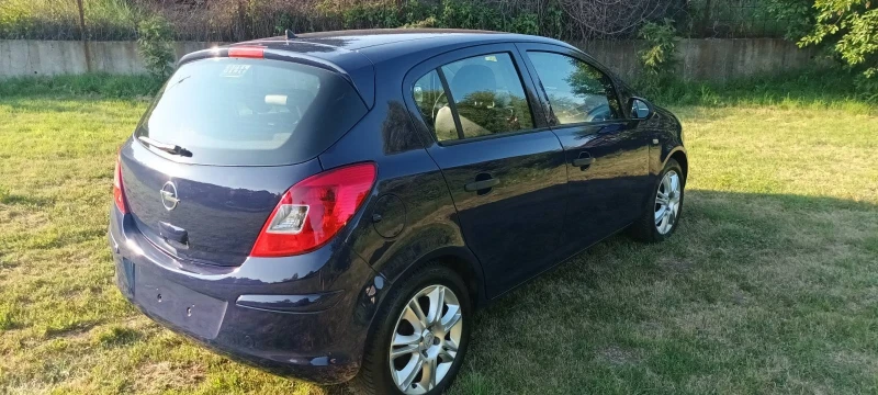 Opel Corsa 1.2 кожен салон 91000, снимка 6 - Автомобили и джипове - 52396529