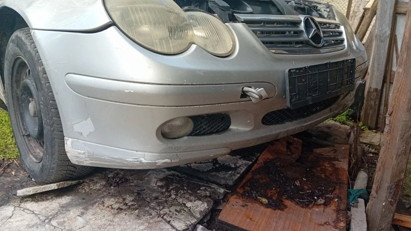 Mercedes-Benz C 220 2.2cdi , снимка 8 - Автомобили и джипове - 51388784