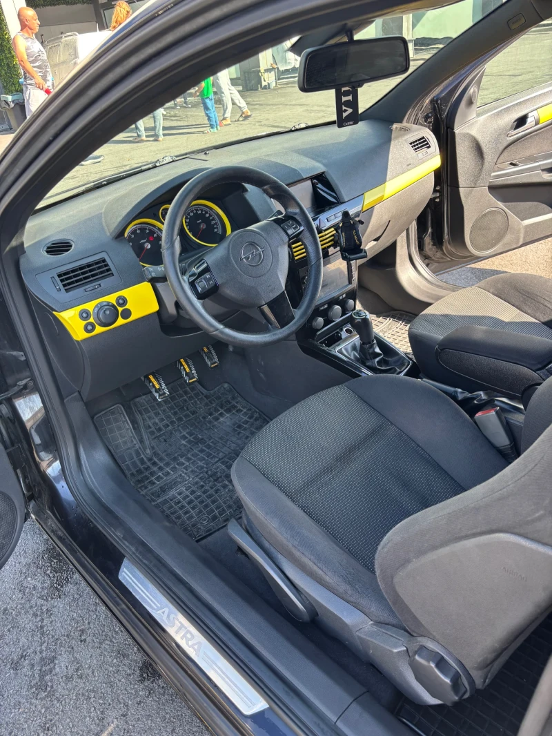 Opel Astra, снимка 7 - Автомобили и джипове - 51789582