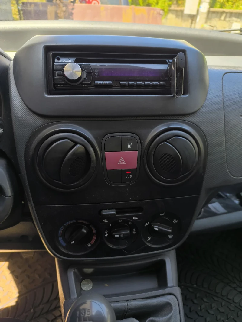 Fiat Fiorino, снимка 2 - Автомобили и джипове - 52484081