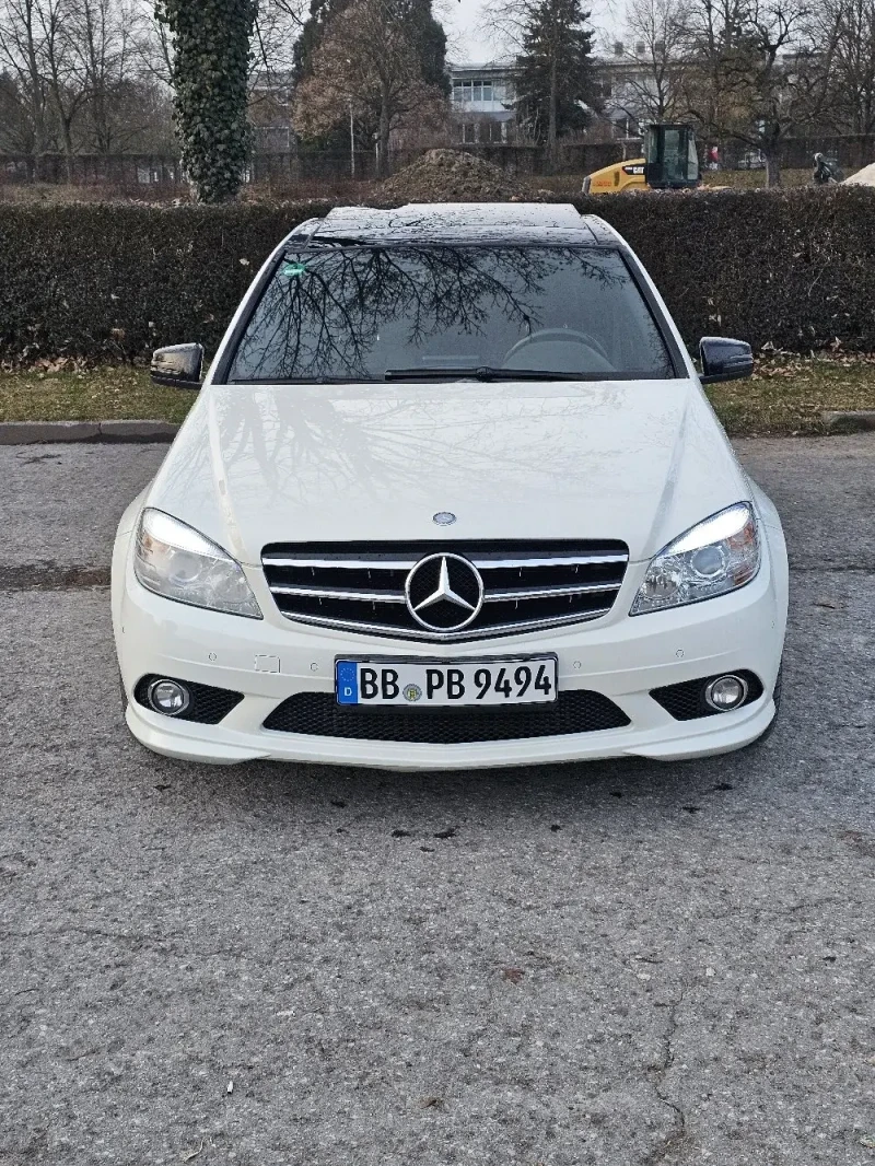Mercedes-Benz C 180 Kompressor | AMG Paket | Навигация | Панорамa, снимка 3 - Автомобили и джипове - 52004180