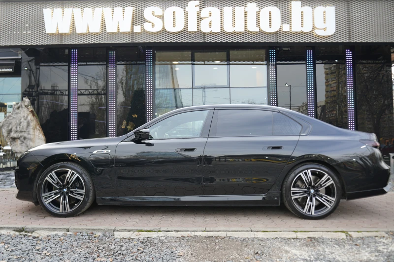 BMW 760 М760e Plug-in Hybrid xDrive Individual ГАРАНЦИОНЕН, снимка 4 - Автомобили и джипове - 52244037