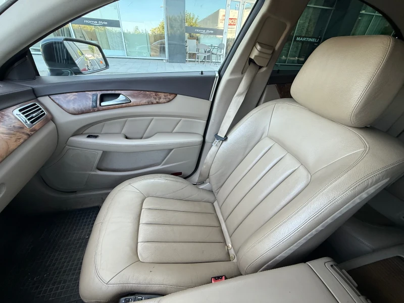 Mercedes-Benz CLS 350 AMG* FULL* MAX, снимка 12 - Автомобили и джипове - 52331987
