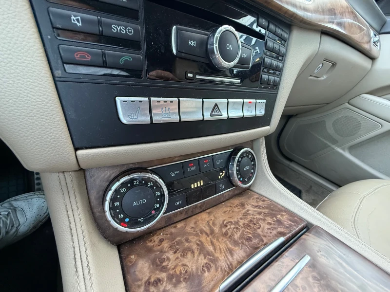 Mercedes-Benz CLS 350 AMG* FULL* MAX, снимка 10 - Автомобили и джипове - 52331987
