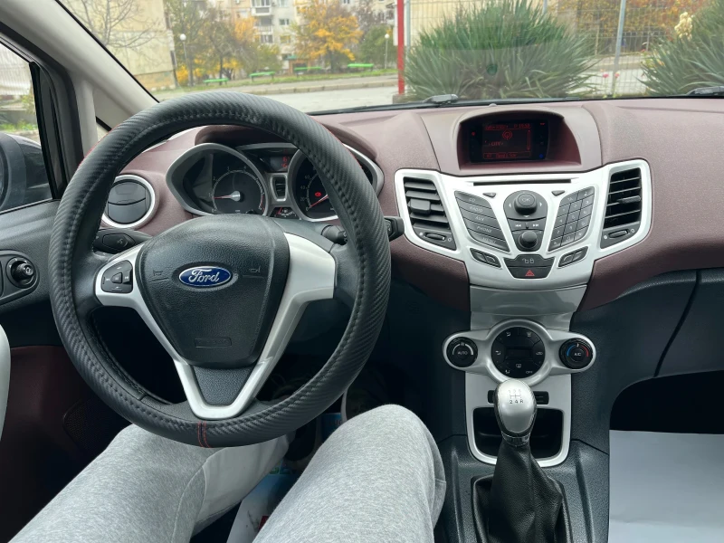 Ford Fiesta 1.4LPG, снимка 6 - Автомобили и джипове - 52352148