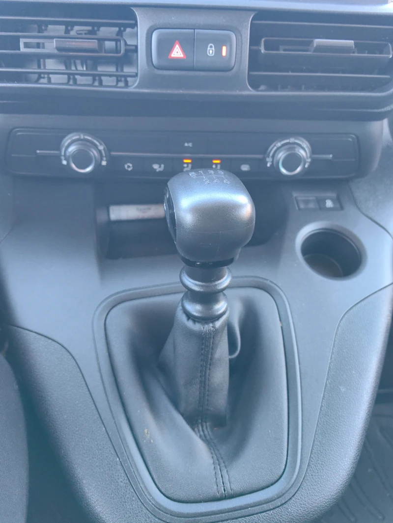 Opel Combo 1.5 D/434215 км, снимка 10 - Автомобили и джипове - 52711814