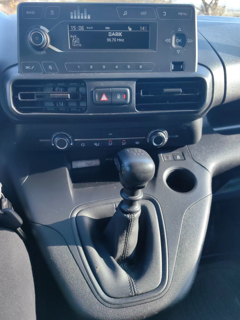 Opel Combo 1.5 D/434215 км, снимка 9 - Автомобили и джипове - 52711814