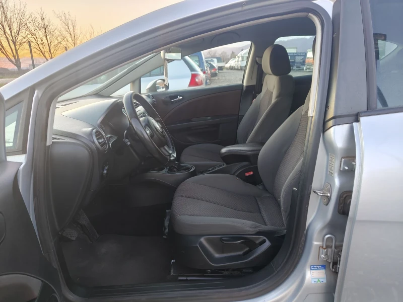 Seat Leon 1.6i 102 , снимка 11 - Автомобили и джипове - 52944738