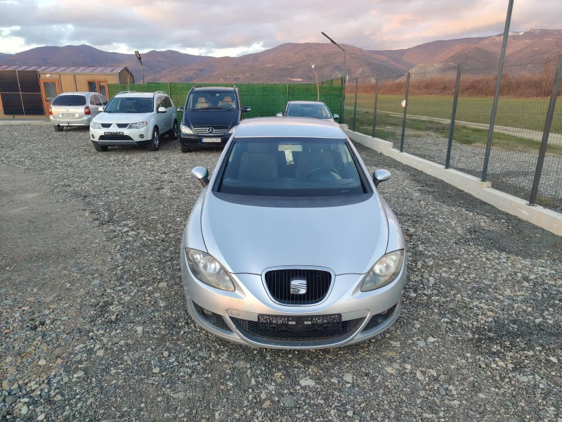 Seat Leon 1.6i 102 , снимка 3 - Автомобили и джипове - 52944738
