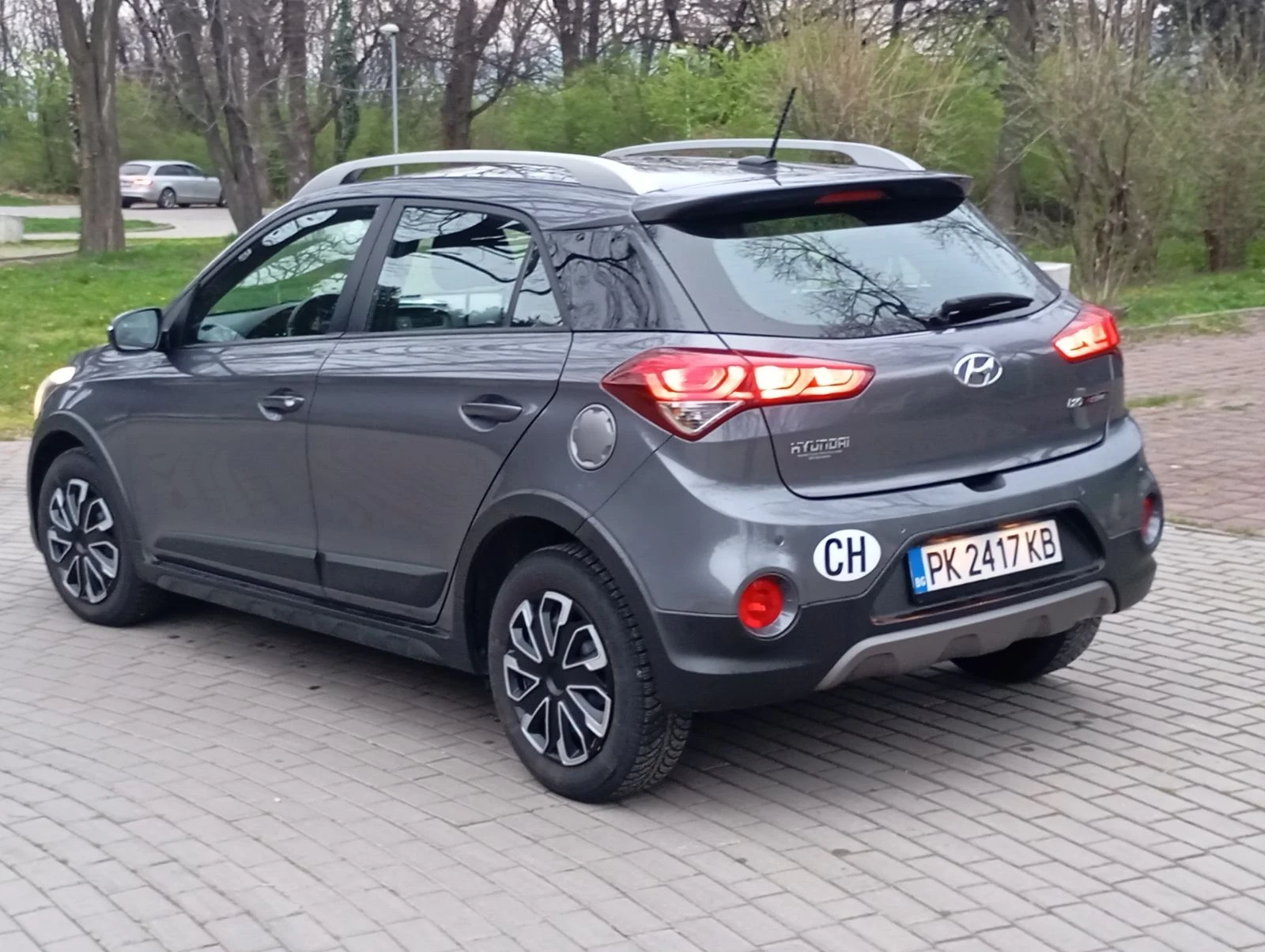 Hyundai I20 Active 1.0GDI НОВ ВНОС ОТ ШВЕЙЦАРИЯ  - изображение 3
