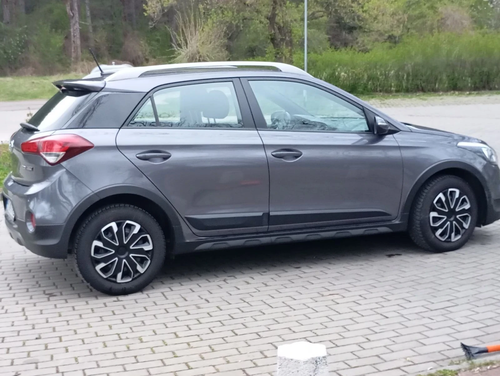 Hyundai I20 Active 1.0GDI НОВ ВНОС ОТ ШВЕЙЦАРИЯ  - изображение 6