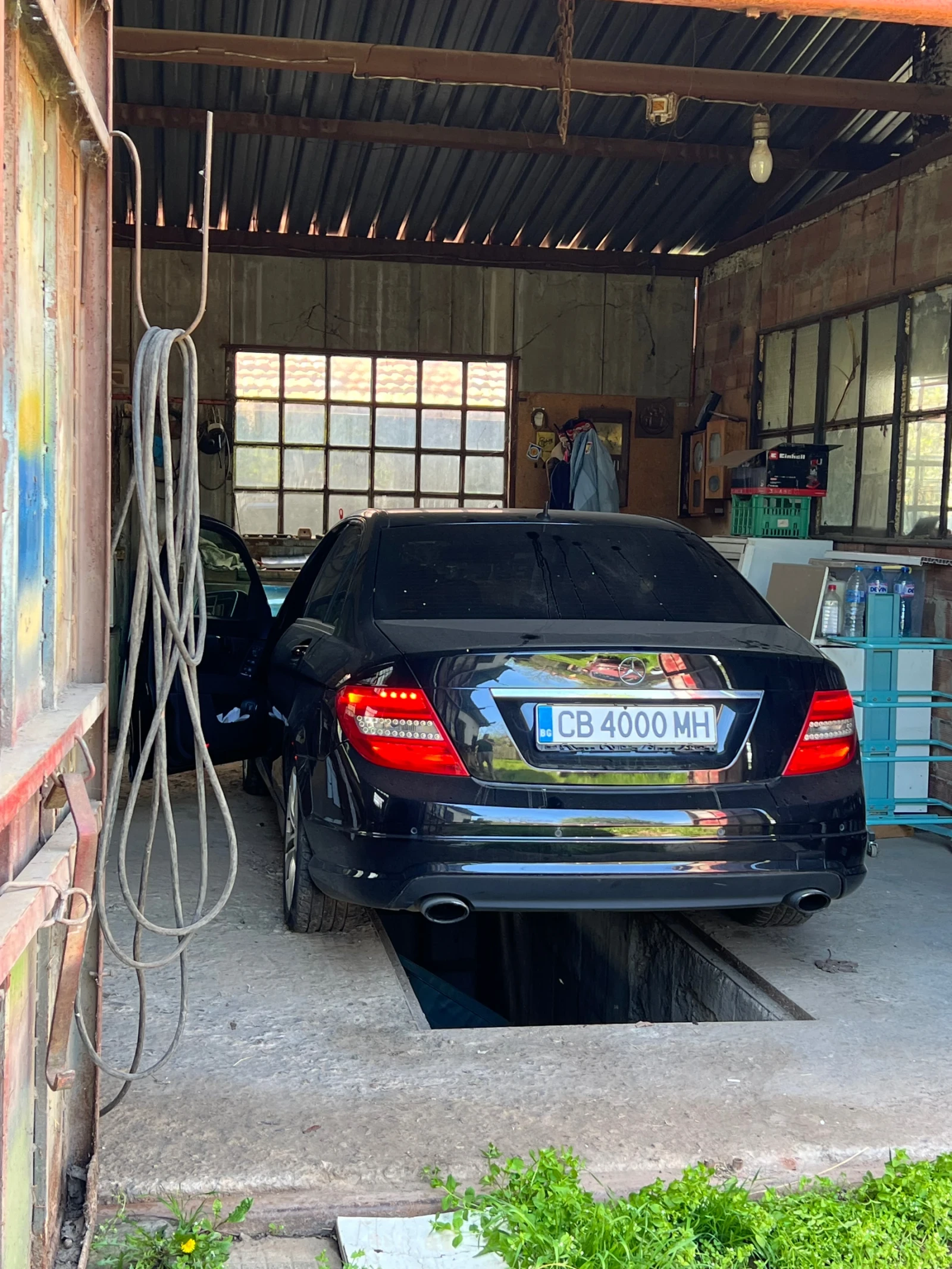 Mercedes-Benz C 320  - изображение 3