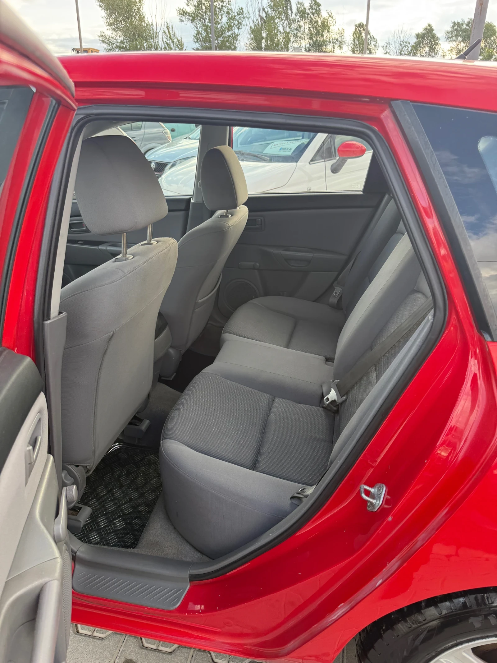 Mazda 3 1.6* Клима* Нов внос* Реална*  - изображение 10
