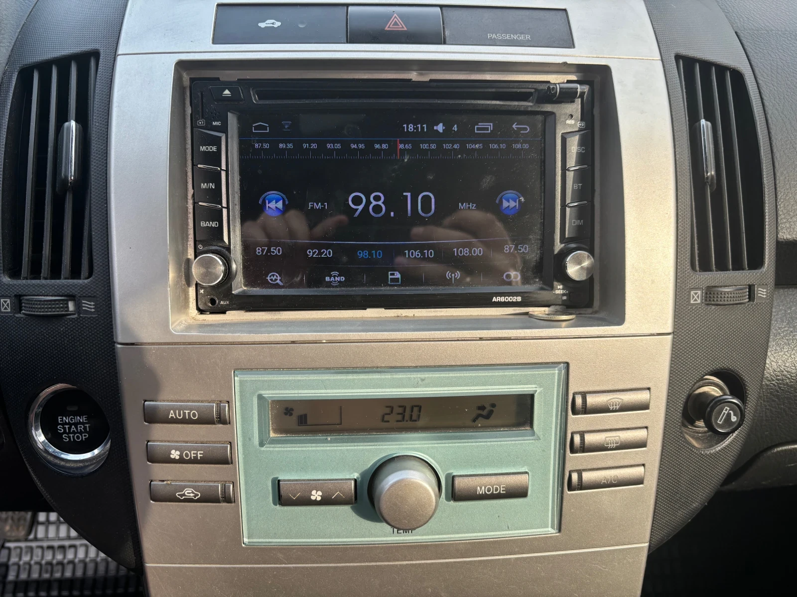 Toyota Corolla verso  - изображение 3